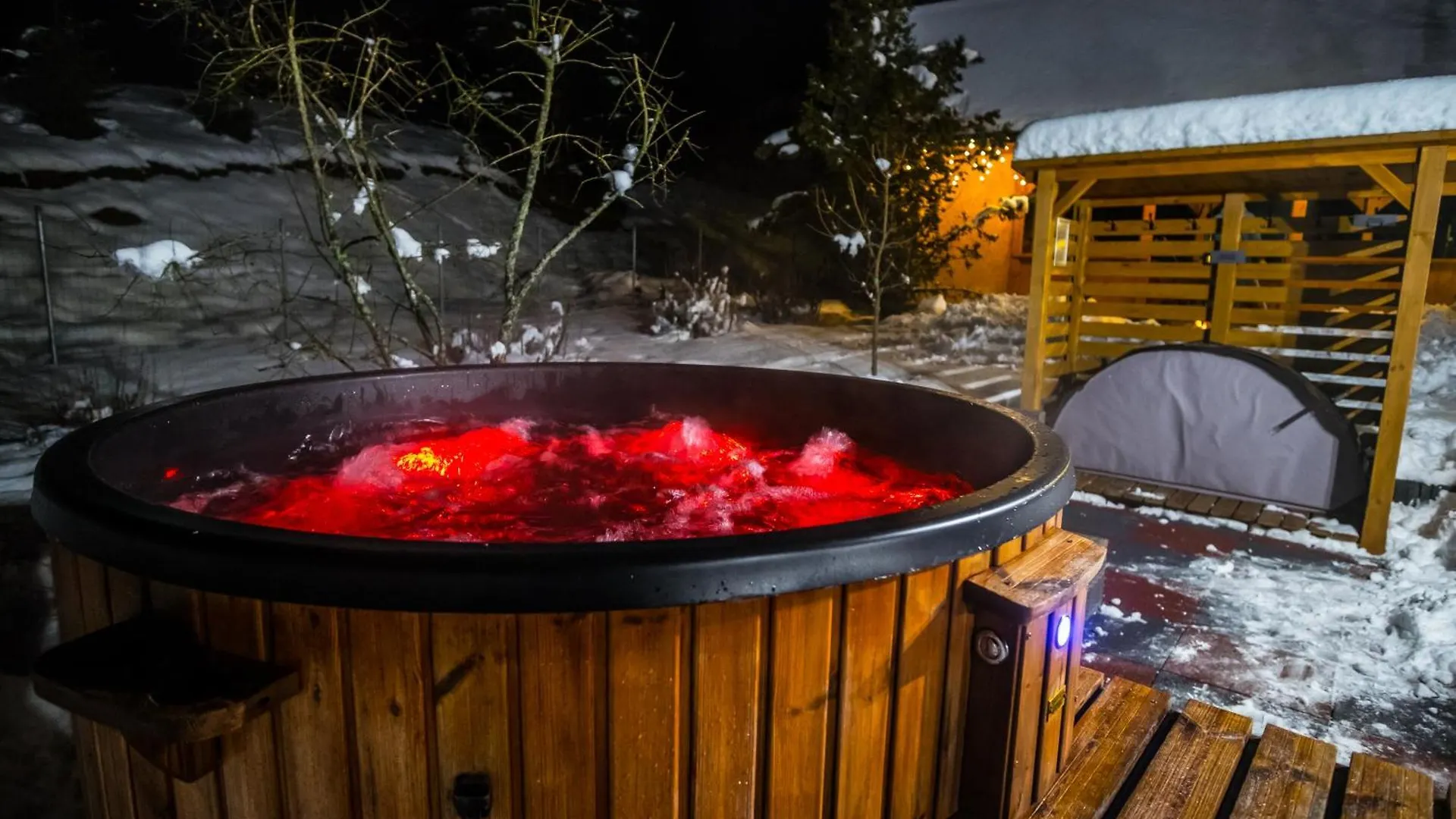 Glamp Mala Laka Jacuzzi & Sauna Zakopane Luxury tent