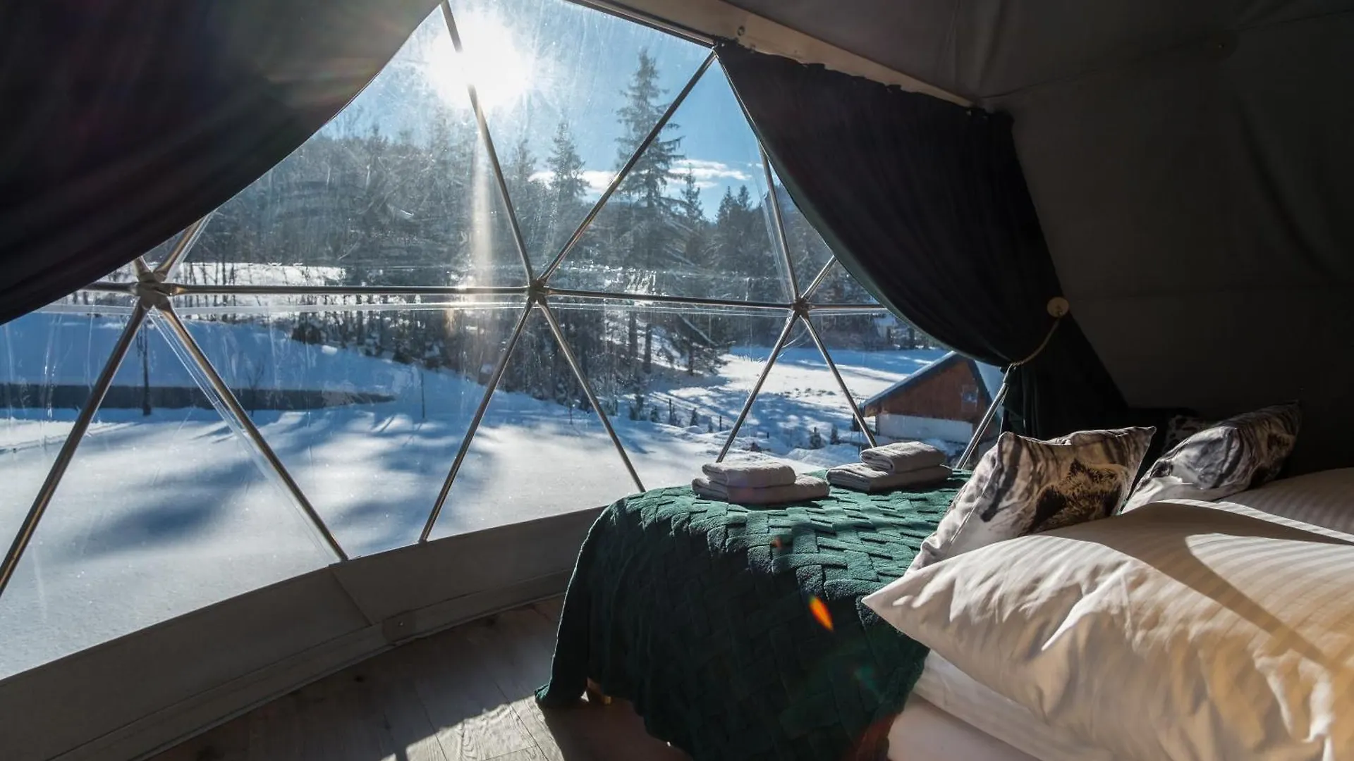 Glamp Mala Laka Jacuzzi & Sauna Zakopane Luxury tent