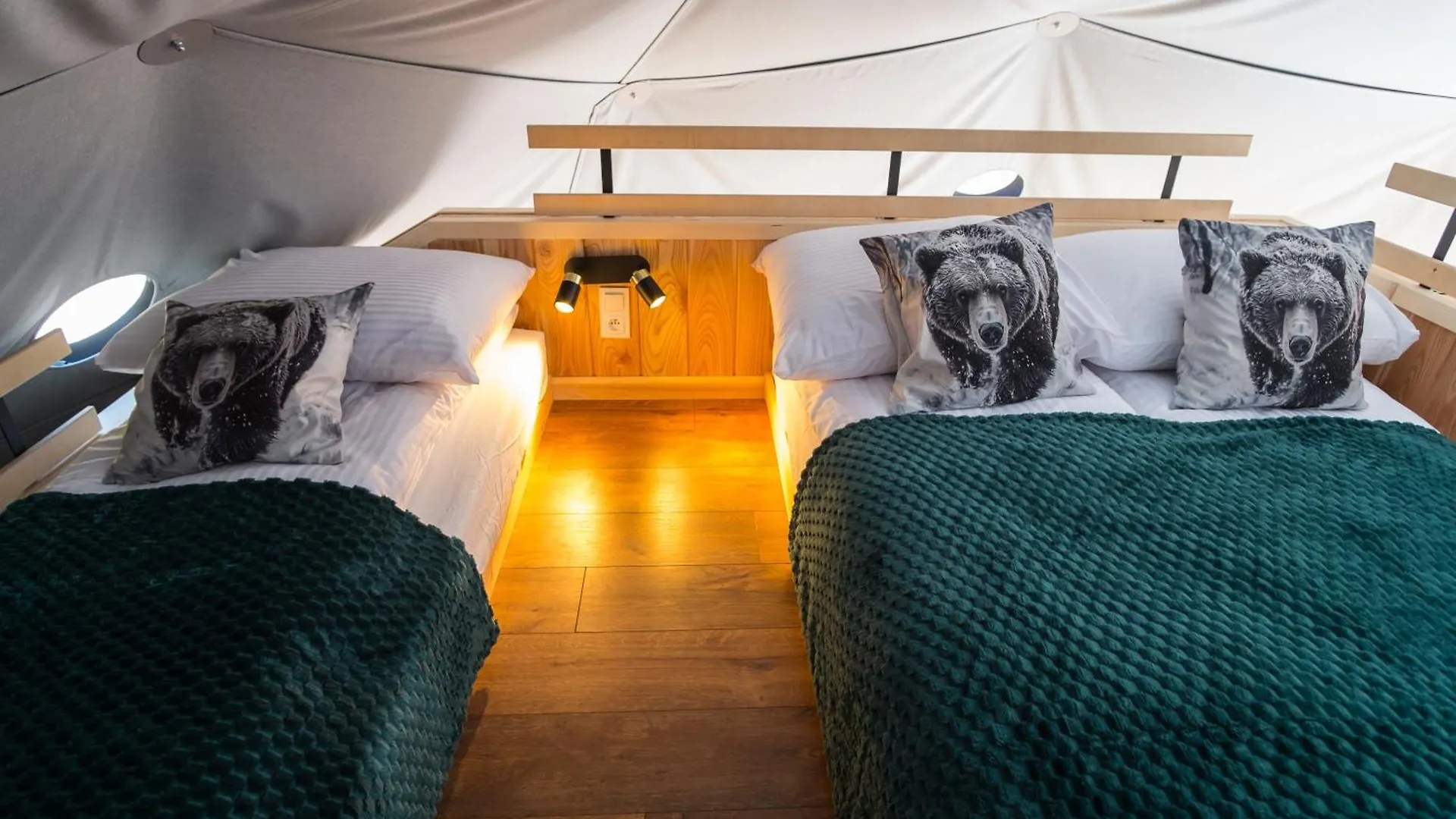 Glamp Mala Laka Jacuzzi & Sauna Zakopane Poland